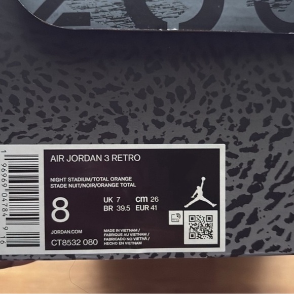 Air Jordan 3 Fear - Picture 8 of 8